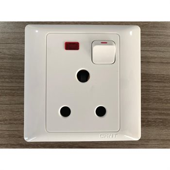 Ổ cắm đơn 3 chấu CHINT NEW7-G42910 15A 250V có công tắc, đèn báo NEW7-G42910