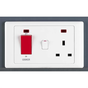 Công tắc 2 cực 45A 250V CHINT NEW7-G60200 ổ cắm 3 chấu có công tắc và đèn báo 13A 250V NEW7-G60200