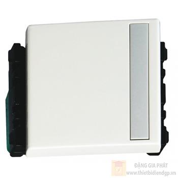 Công tắc C 2 chiều Panasonic loại trung 16A màu trắng WEV5522SW/ WEV5522-7SW