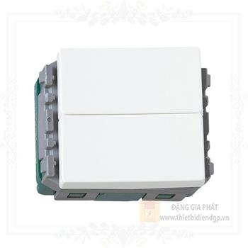 Công tắc C 2 chiều Panasonic WEVH5542-7 loại đôi  10A màu trắng WEVH5542-7
