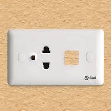 Ổ cắm đơn 3 chấu 16A với 1 lỗ