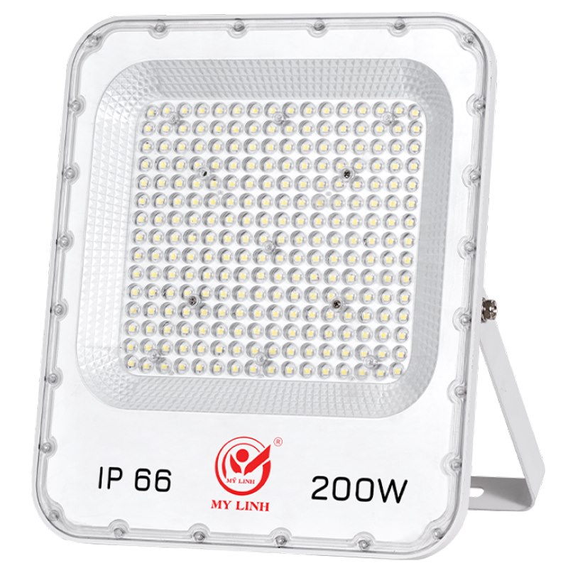 Đèn Led pha thấu kính Mỹ Linh Lighting 200W
