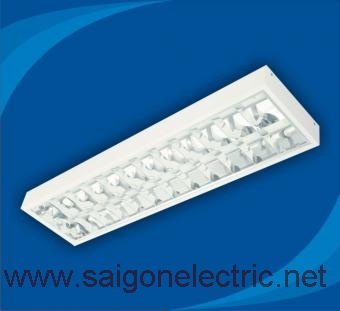 Máng đèn lắp nổi 4 bóng x 1.2m (thanh ngang và thanh dọc bằng nhôm phản quang)