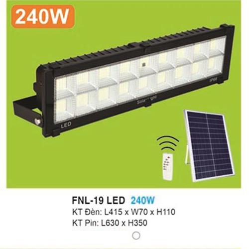 Đèn pha năng lượng mặt trời 240W ánh sáng trắng