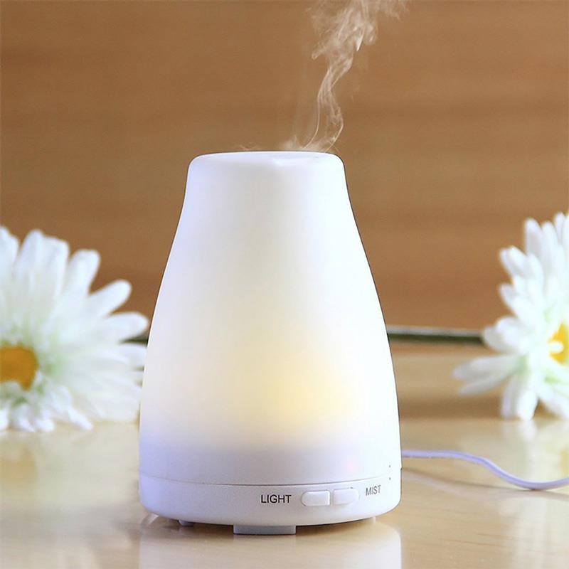 Máy xông tinh dầu trụ trắng 220ml