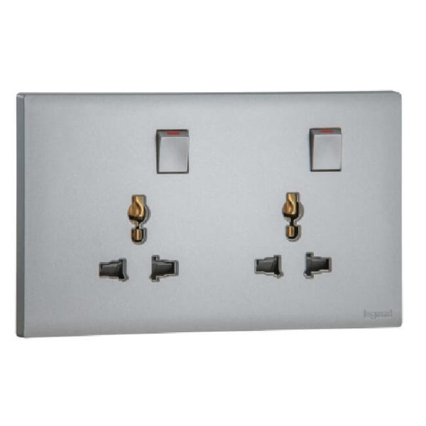 Bộ ổ cắm đôi đa năng có công tắc, 16A