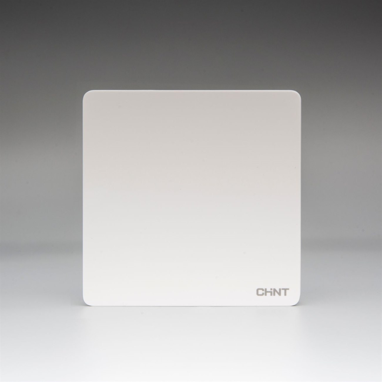 Công tắc đơn 1 chiều CHINT NEW2-M00100 10AX 250V