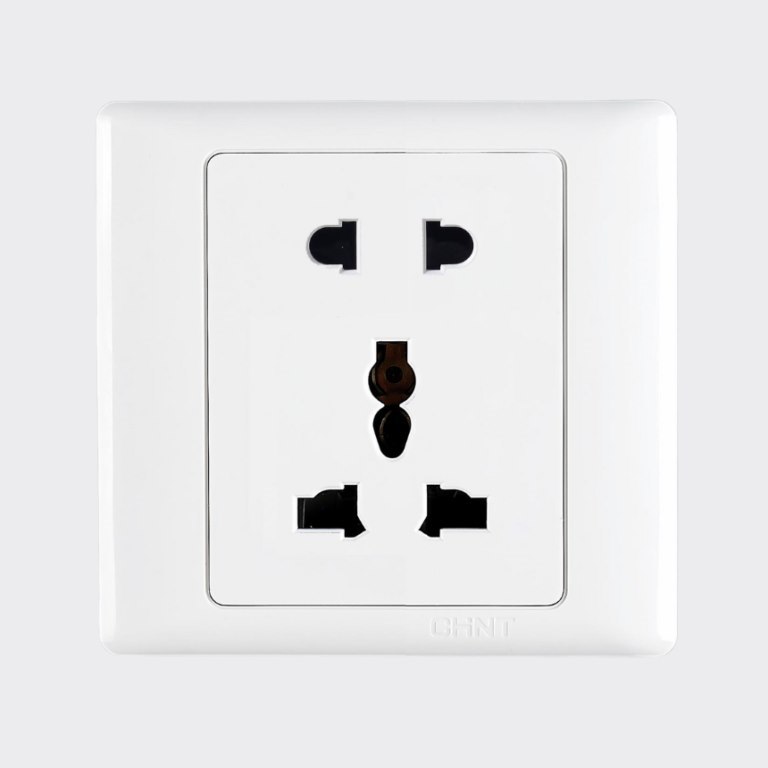 Ổ cắm 2 chấu và ổ cắm đa năng CHINT NEW7-G11140 13A 250V