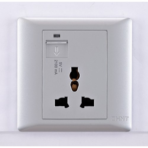 Bộ ổ cắm đơn đa năng kèm USB CHINT NEW7-G13118 Silver 13A