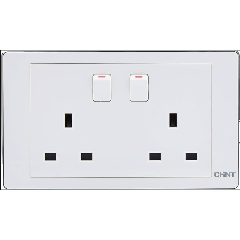 Công tắc đôi 2 cực và ổ cắm 3 chấu CHINT NEW7-G51100 13A 250V