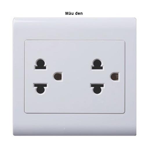 Ổ cắm vuông hai chấu và đa năng + 1 công tắc wifi kính đen