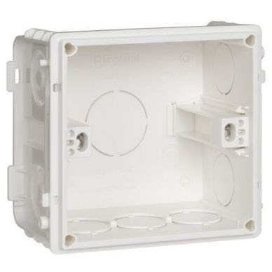 Đế âm nhựa vuông Galion V95130