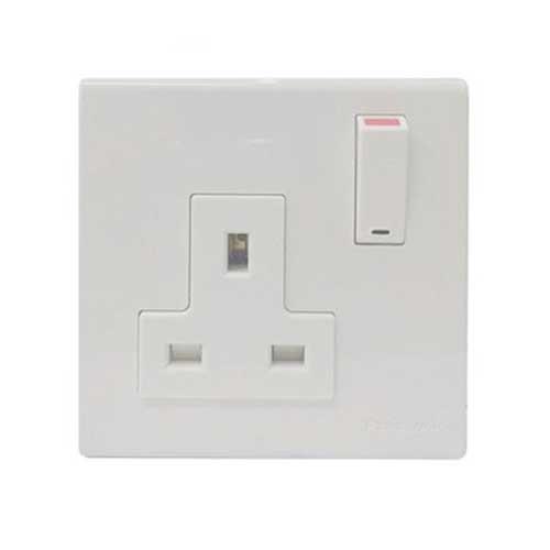 Ổ cắm điện Panasonic tiêu chuẩn BS 250VAC-13A WEB11119SW-VN