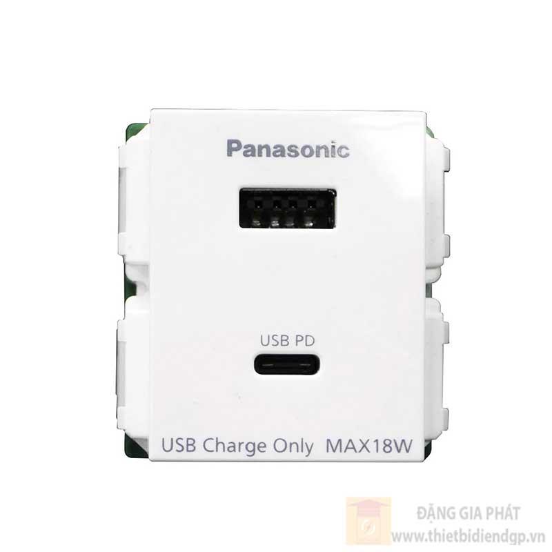 Hạt ổ cắm USB Panasonic WEF14821W-VN 2 cổng type A-C