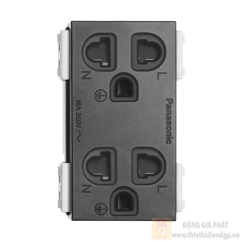 Ổ cắm đôi Panasonic WEG15829B-G có màn che và dây nối đất 16A 250V