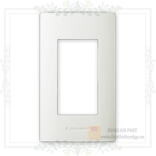 Mặt dùng cho 3 thiết bị Panasonic WEVH68030 màu trắng