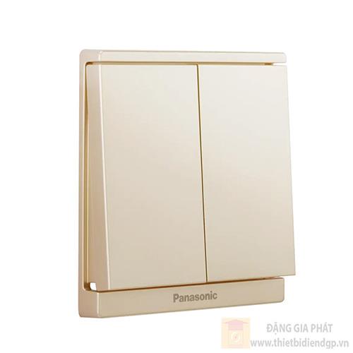 Bộ 2 công tắc E Panasonic WMF596MYZ-VN đảo chiều, bắt vít 10A màu vàng ánh kim