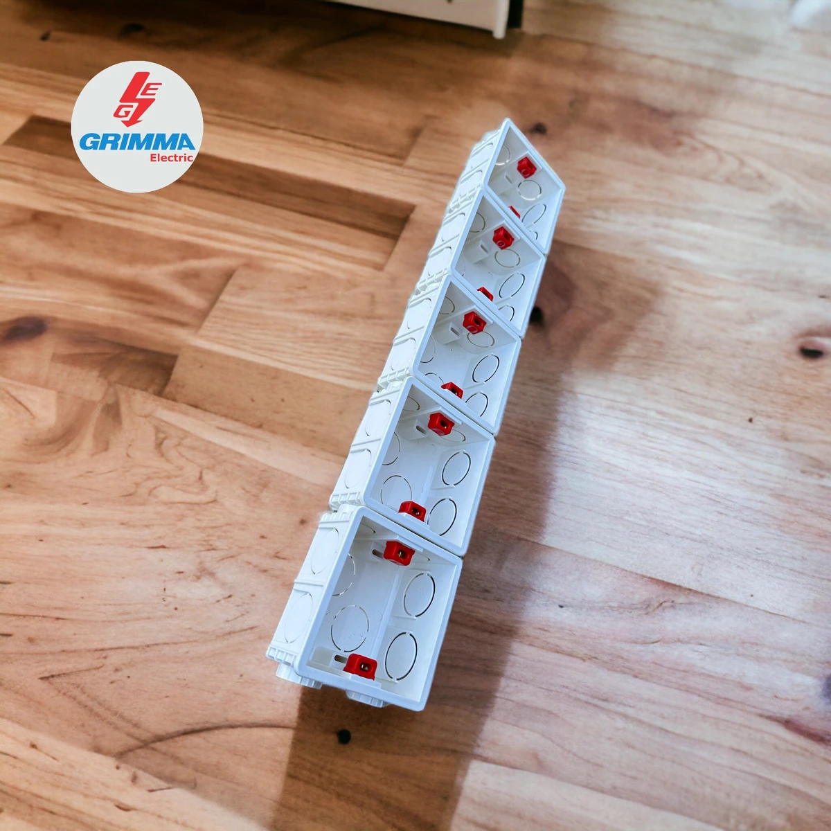 Đế âm vuông, nhựa chống cháy Grimma GSBOX