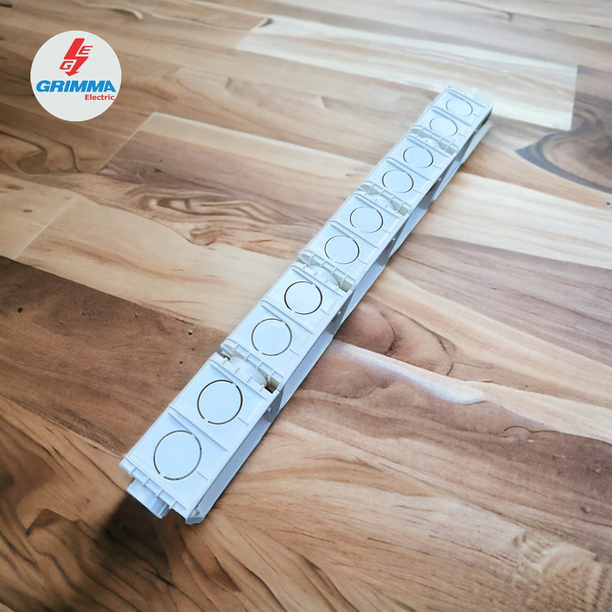 Đế âm vuông, nhựa chống cháy Grimma GSBOX