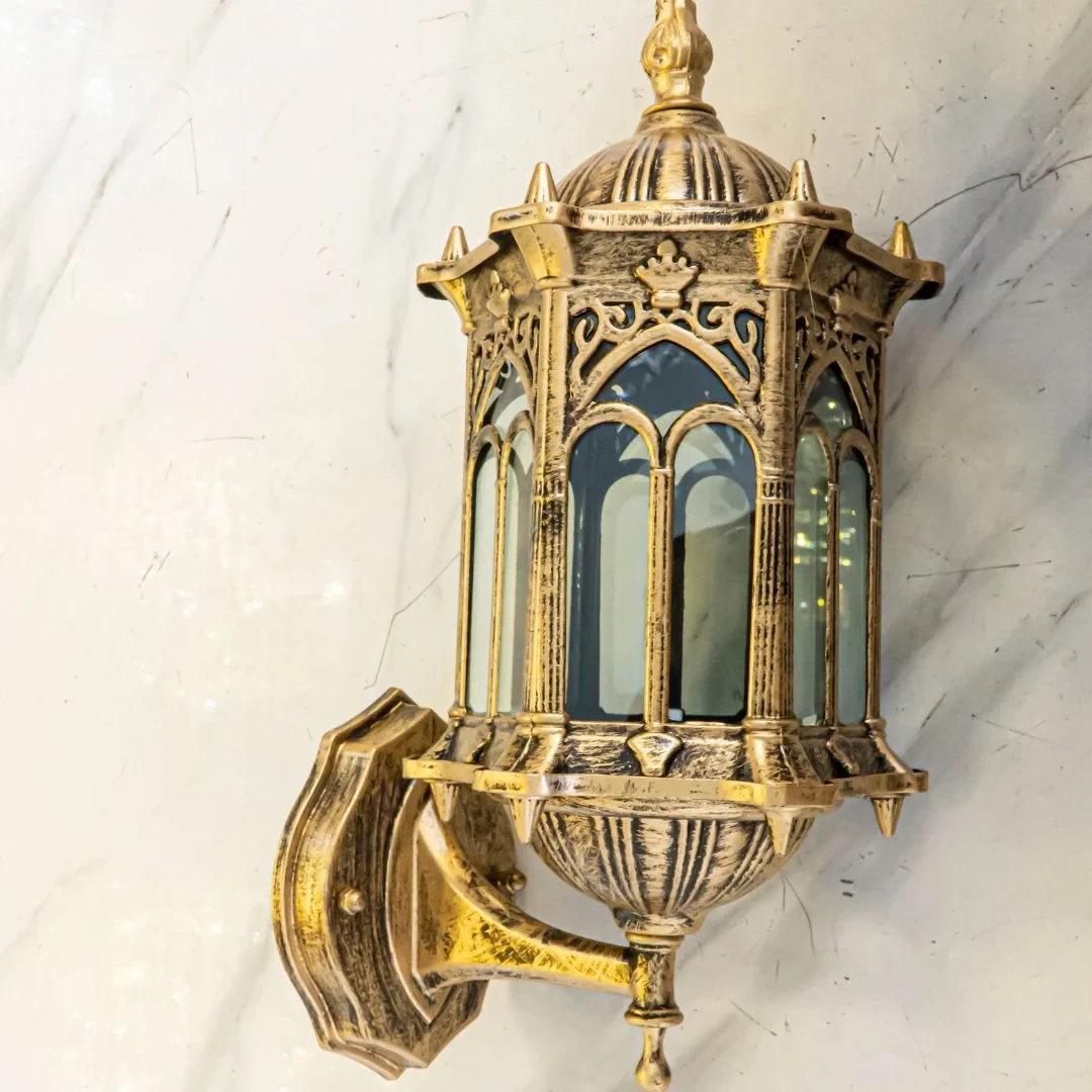 Đèn vách ngoài trời W190*H330*L160, E27*1