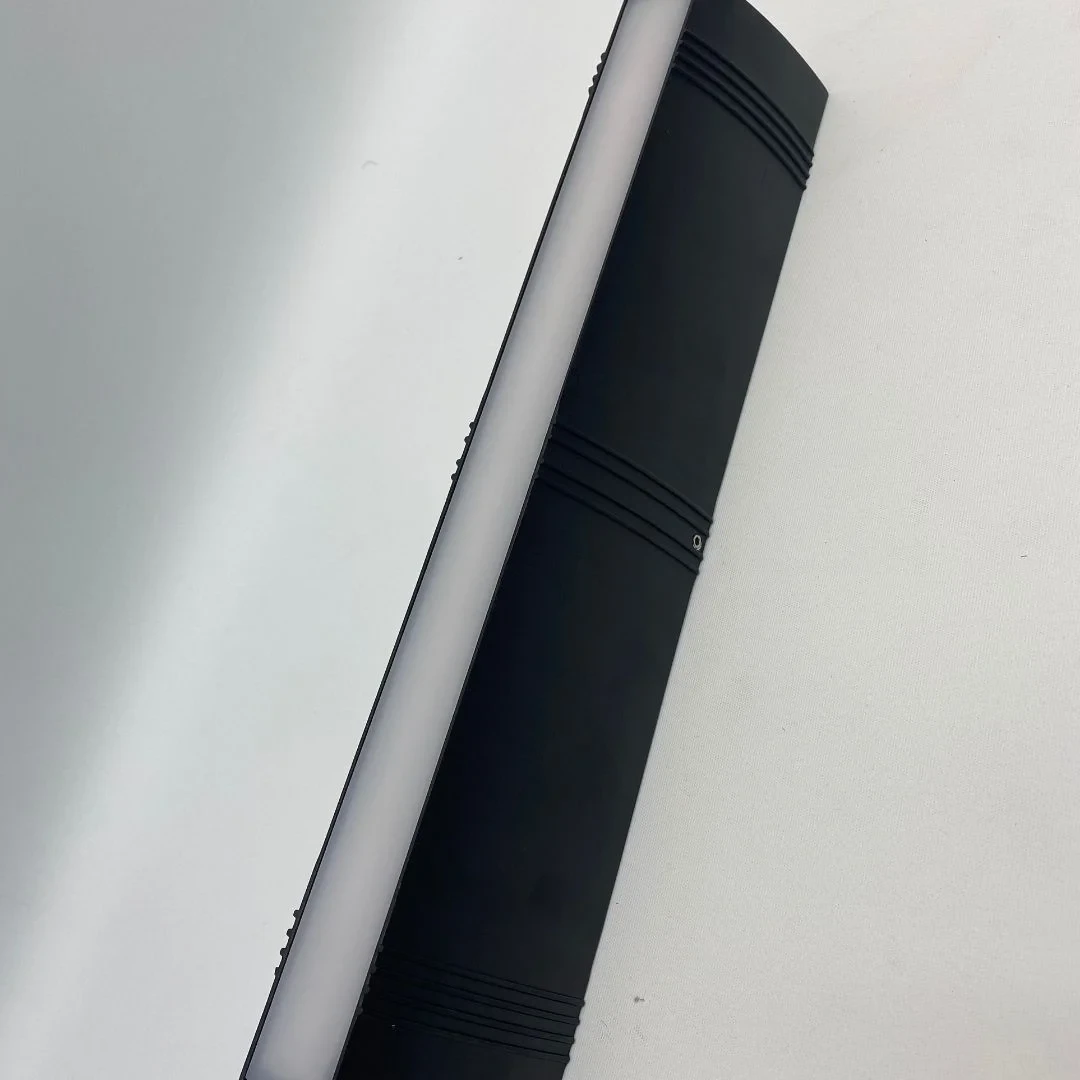 Đèn vách ngoài trời W65*L30*H365 - LED 3000K - 18W