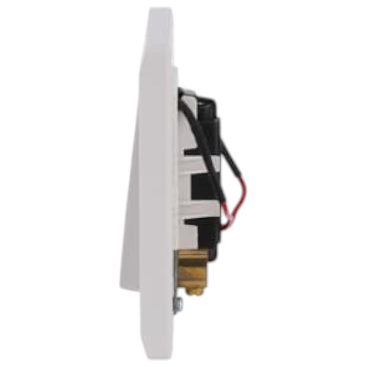 Bộ công tắc máy nước nóng ABB Inora BL180WH 2 cực 20AX có đèn Led