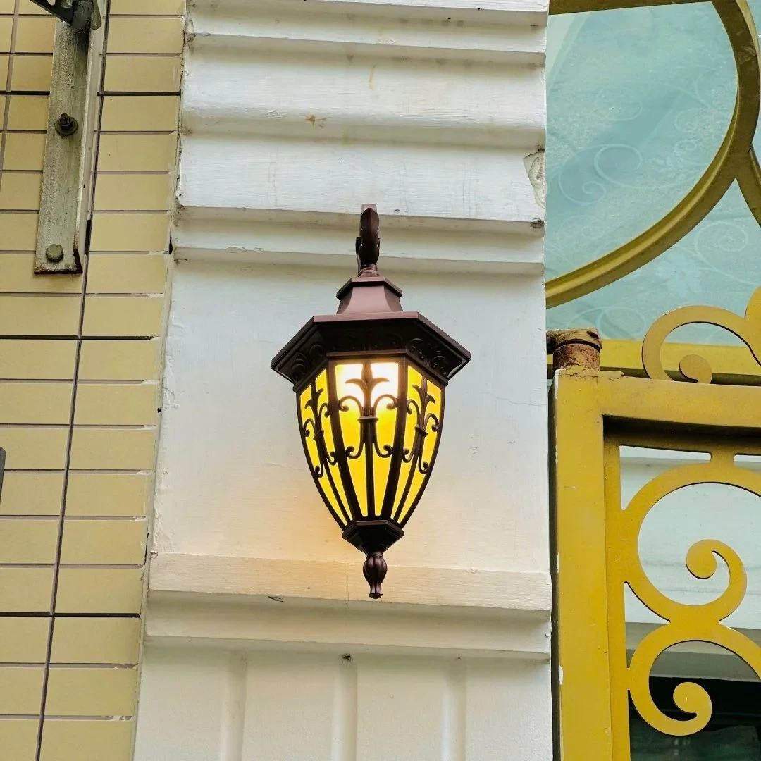 Đèn vách ngoài trời W270*L190*H400 - E27*1