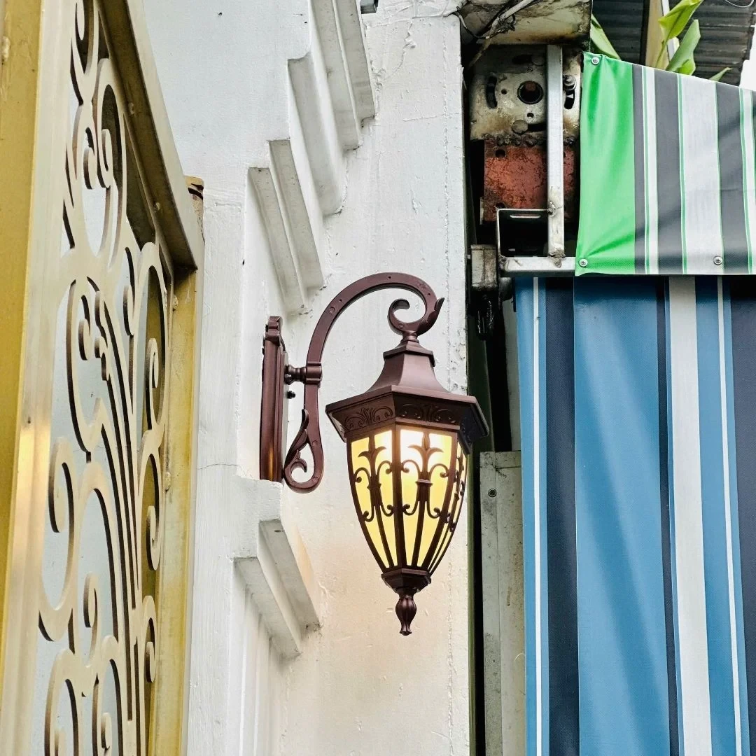 Đèn vách ngoài trời W270*L190*H400 - E27*1