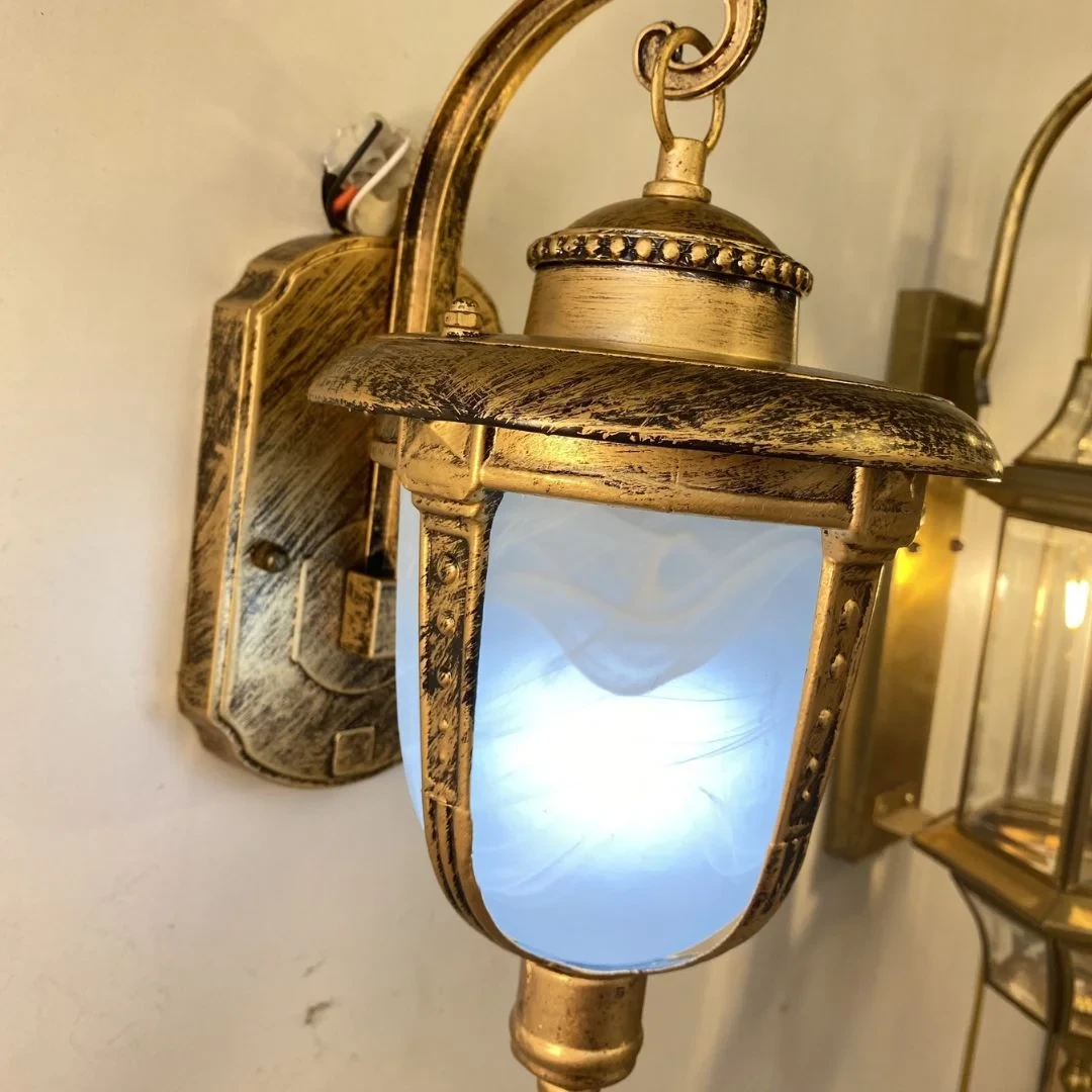 Đèn vách ngoài trời L195*W160*H310, E27*1