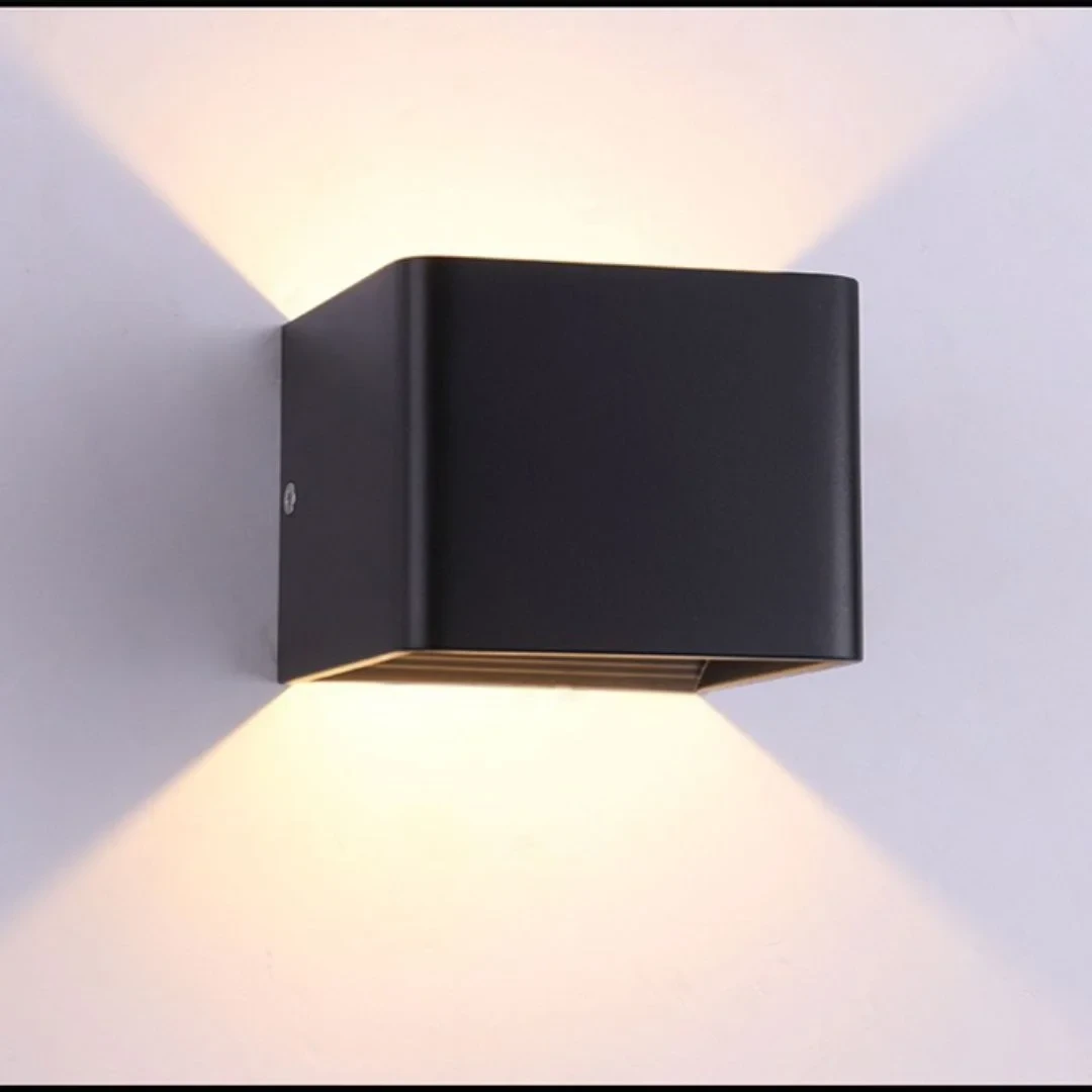 Đèn tường trang trí L100*H100 - LED 3000K