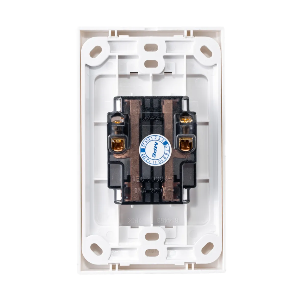 Ổ cắm MPE 2 chấu A20US2N đế liền 16A