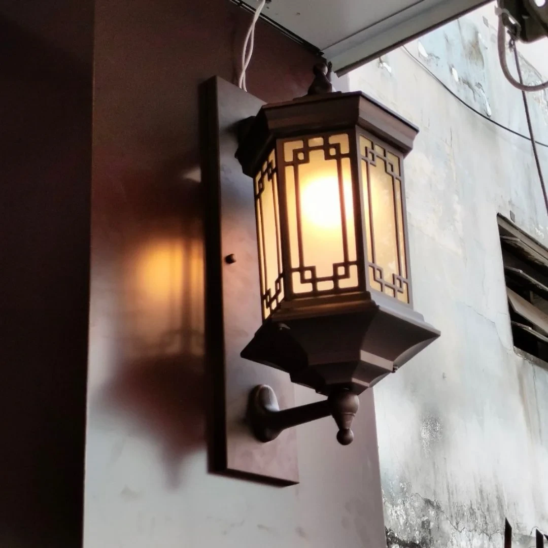 Đèn vách ngoài trời W195*L220*H600 - E27*1