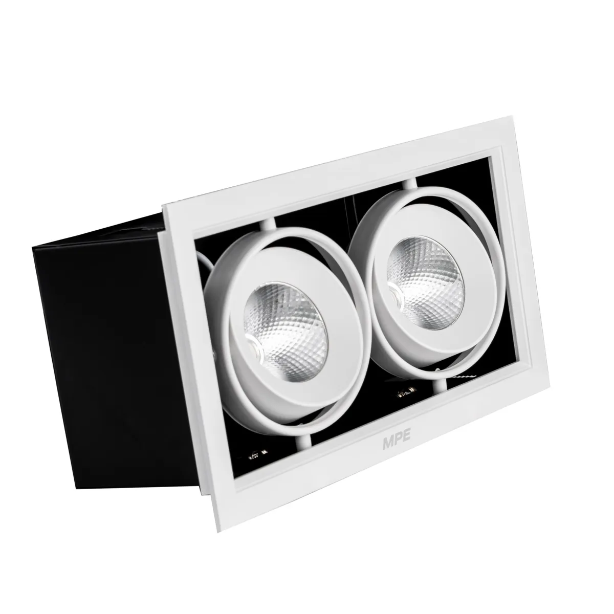 Đèn LED downlight MPE mặt vông 24W