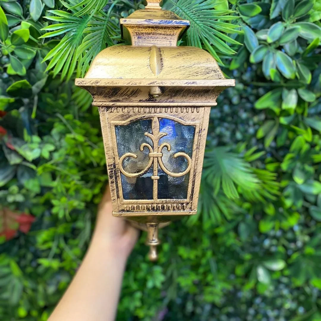 Đèn vách ngoài trời L185*W140*H290, E27*1