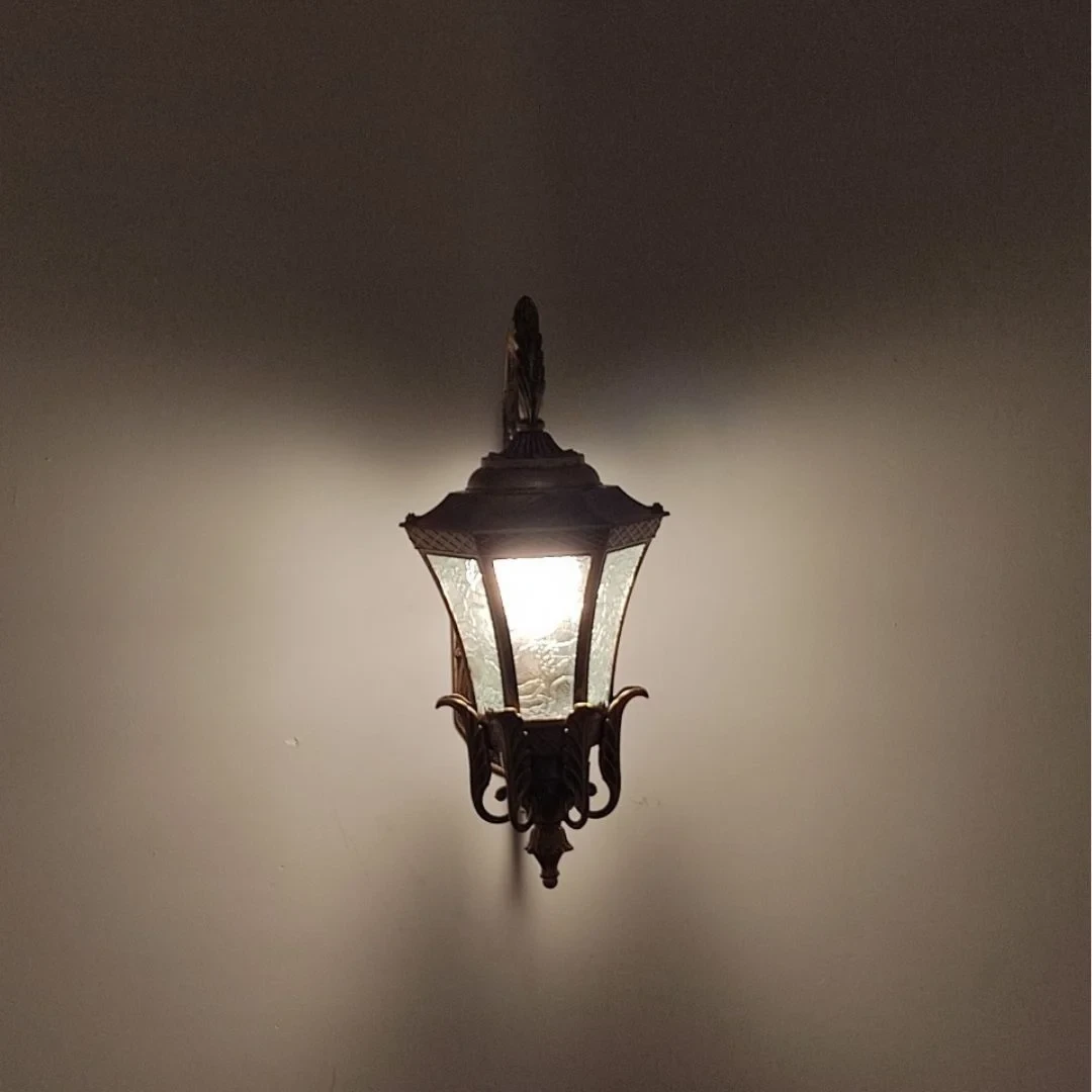 Đèn vách ngoài trời L240*W310*H510, E27*1