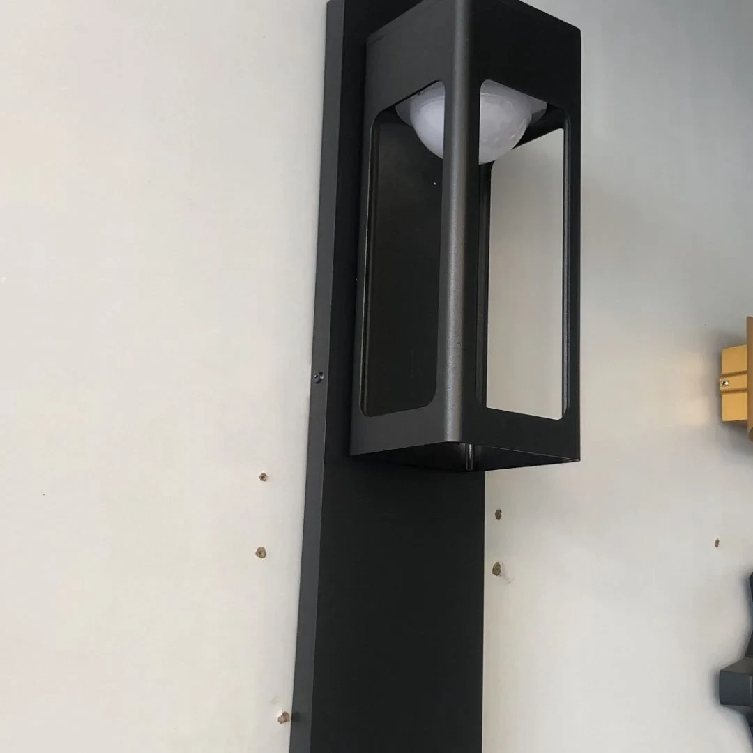 Đèn vách ngoài trời L115*W120*H500 - LED 3000K - 12W