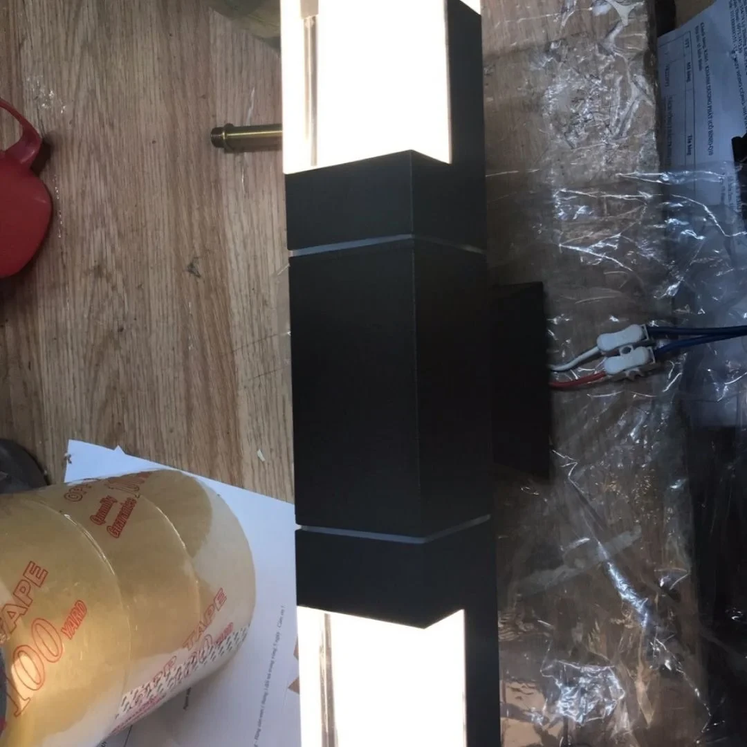 Đèn vách ngoài trời 355 DECOR VNT144 LED 3000K