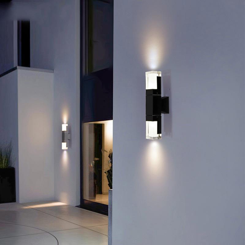 Đèn tường trang trí L50*W100*H300 - LED 3000K - IP65