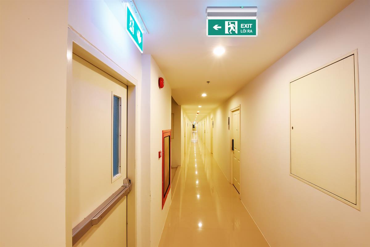 Hình ảnh: Đèn exit chỉ hướng trái