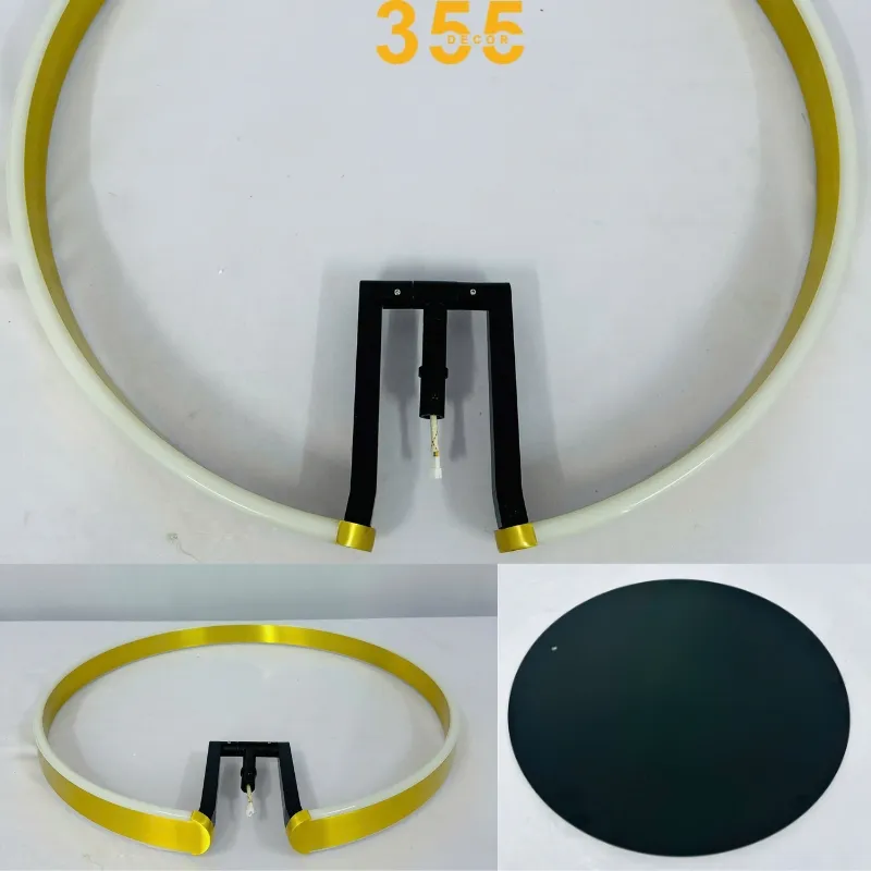 Cận cảnh chi tiết chao đèn vòng xuyên thấu và đế sắt sơn tĩnh điện.