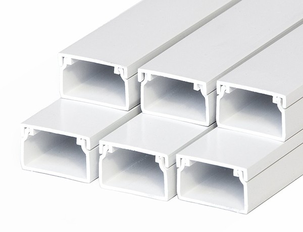 Máng ghen luồn dây điện