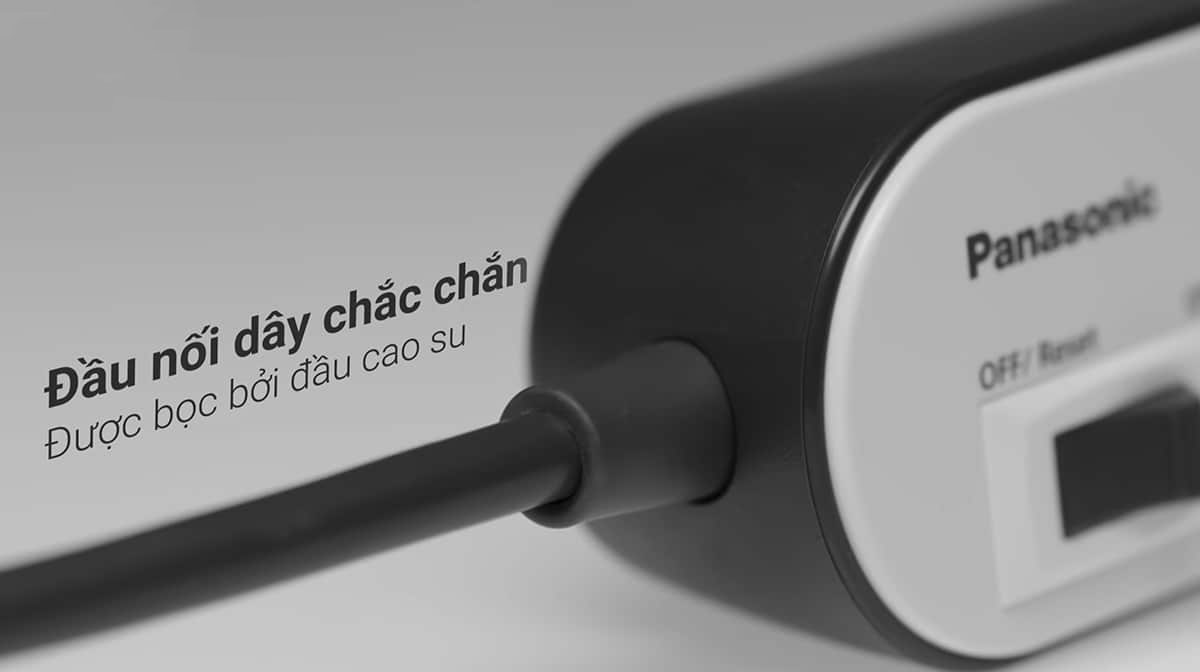 Ổ cắm nối dài Panasonic có đầu nối dây chắc chắn được bọc bởi đầu cao su