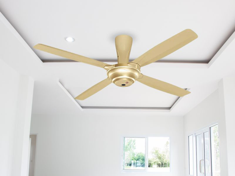 Quạt trần KDK M56PR có 4 cánh kiểu dáng sang trọng